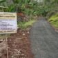 Warga Erpah girang, jalan peninggalan Belanda akhirnya diaspal setelah puluhan tahun.