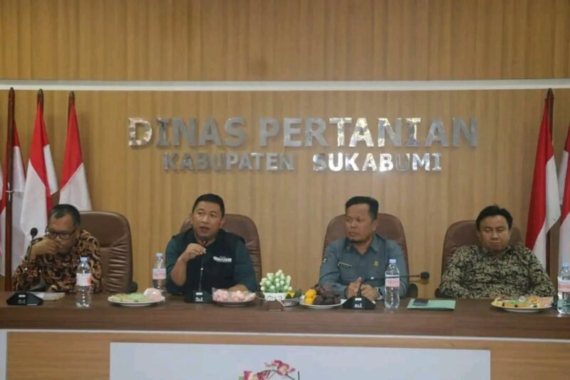 Pemkab Sukabumi distribusikan alsintan untuk dorong produktivitas petani. | Fb/Pemerintah kabupaten Sukabumi 