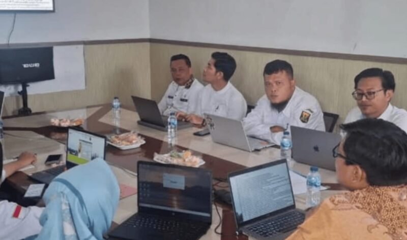DPMD uji sistem digital untuk transparansi keuangan desa.
