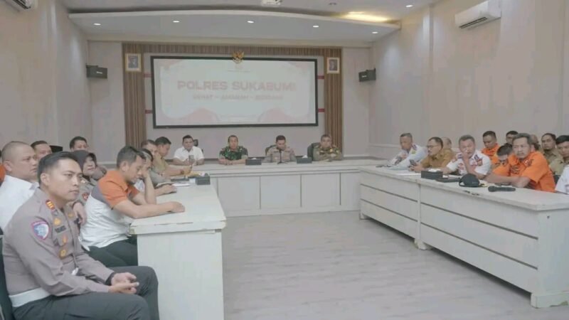 Forkopimda Sukabumi ikuti Rakor Operasi Ketupat 2026, perkuat sinergi mudik aman. | Fb/Pemerintah Kabupaten Sukabumi 
