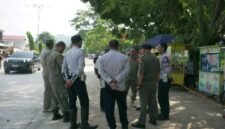Satpol PP dan Dishub tertibkan parkir liar di depan RSUD Palabuhanratu. (fb/Pemerintah Kabupaten Sukabumi)