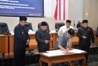 Raperda tanah telantar disepakati untuk optimalkan pemanfaatan lahan. (fb/Pemerintah Kabupaten Sukabumi)