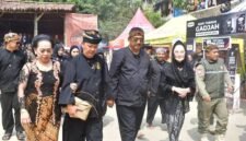 Seren Taun ke-447 Kasepuhan Sinaresmi menjadi simbol syukur dan pelestarian budaya adat. (fb/Pemerintah Kabupaten Sukabumi)