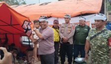 KTH Ciguha River Bogor menyalurkan bantuan bagi korban kebakaran Kasepuhan Ciptamulya di Sukabumi.
